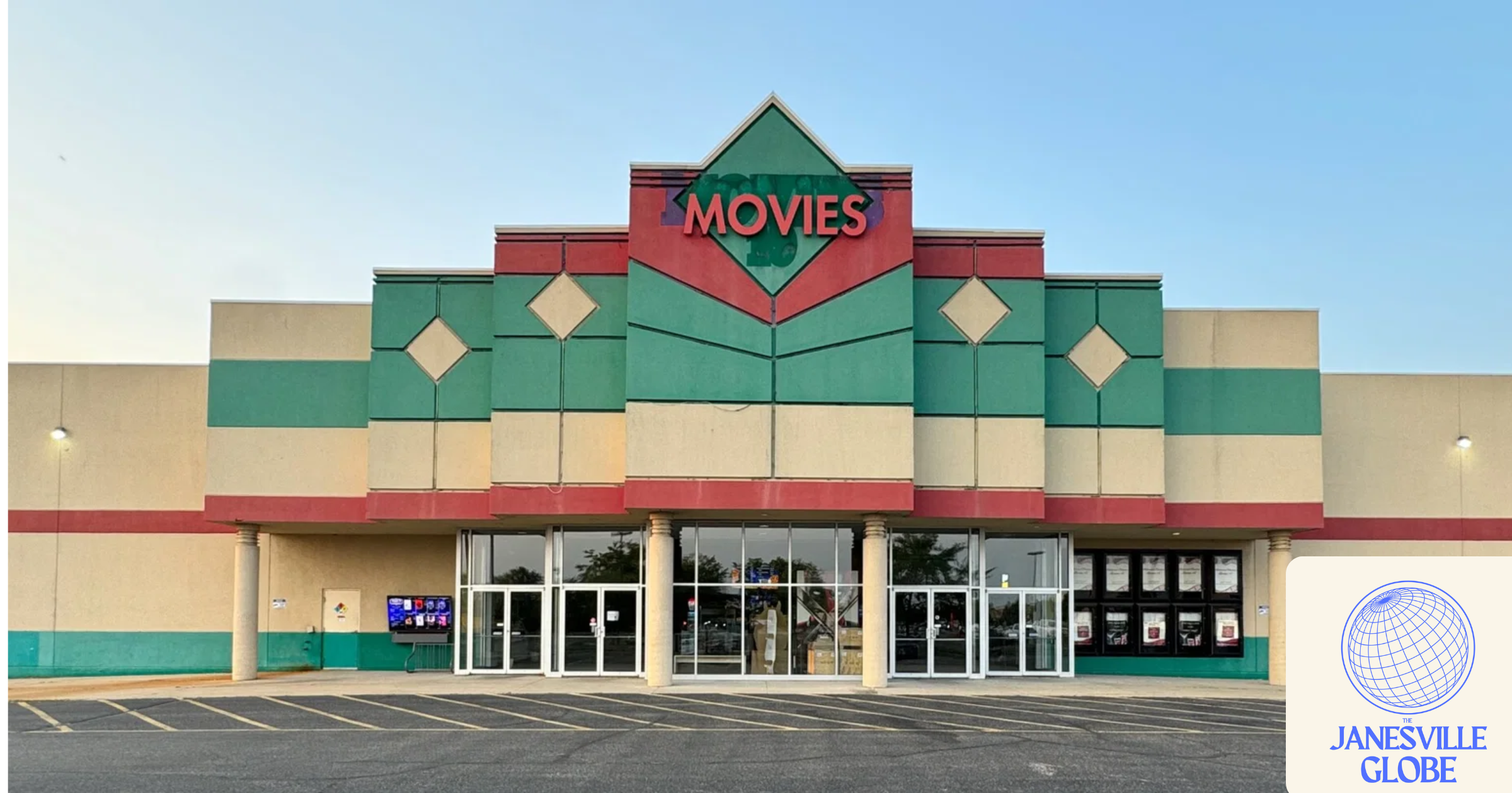 Movies 16 Property to House Mini Data Center-Theater Hybrids